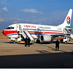毕节飞雄机场空运航空快运业稳步发展的原因是什么？